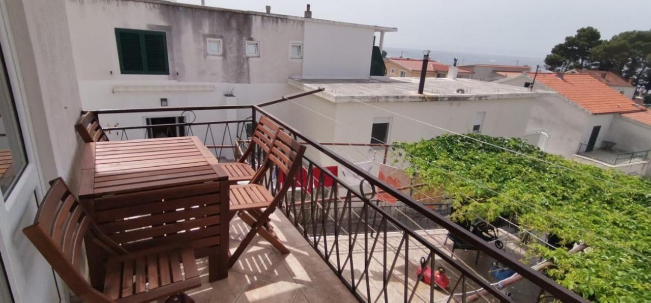 Apartments Mate Baška Voda Eksteriør bilde