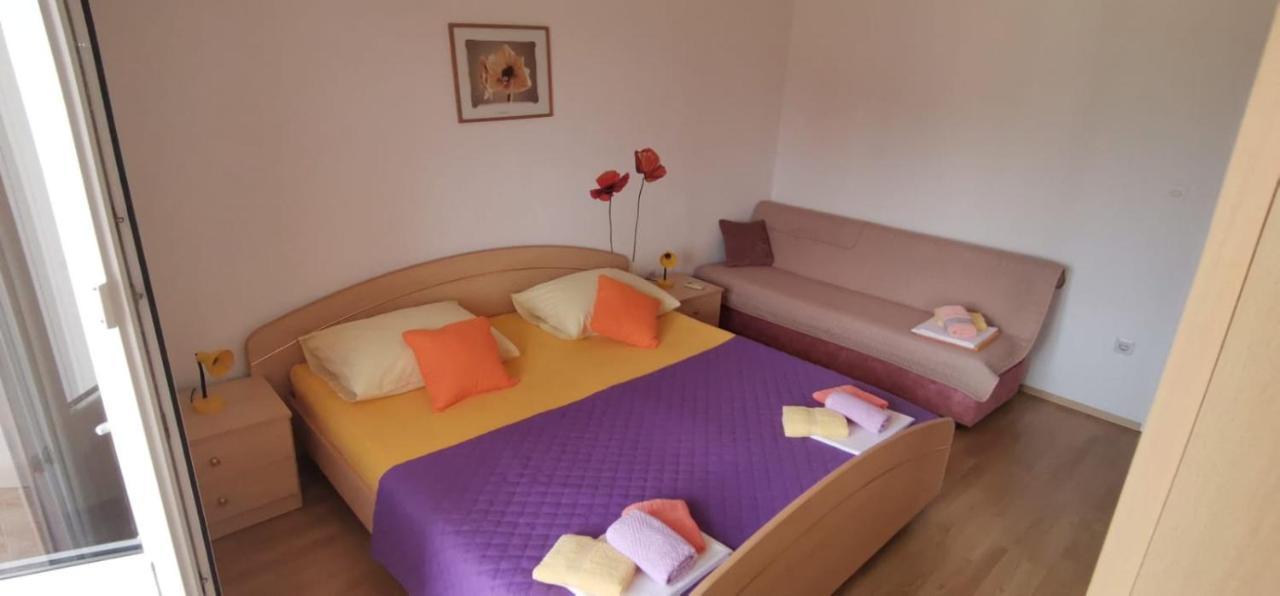 Apartments Mate Baška Voda Eksteriør bilde
