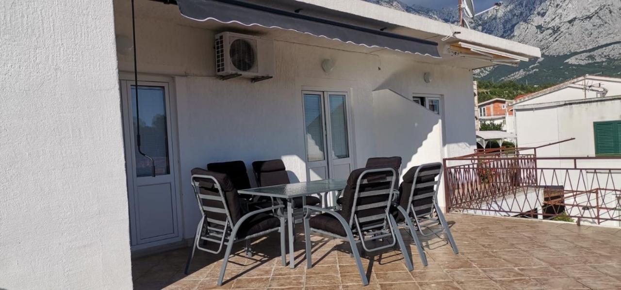 Apartments Mate Baška Voda Eksteriør bilde