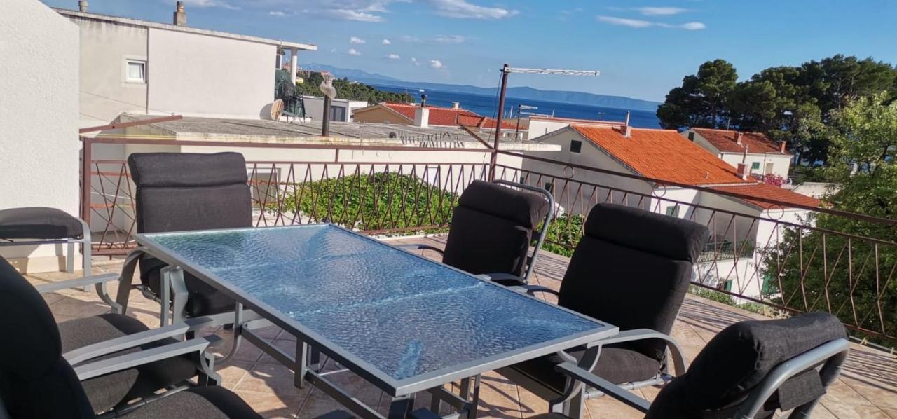 Apartments Mate Baška Voda Eksteriør bilde